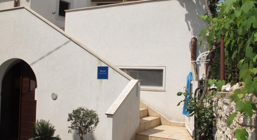 Apartment Marija With Terrace Brseč Rom bilde